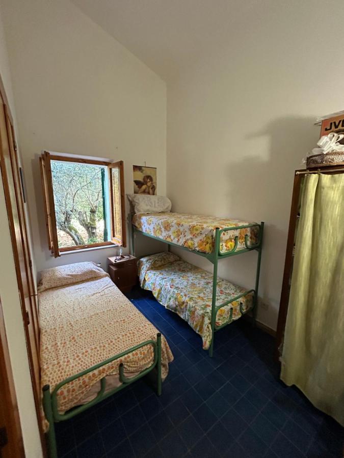 Domo Austinu - Abbasanta Villa Exterior foto